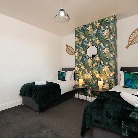 Ferienhaus Large House For Groups With Huge Driveway - Free Parking